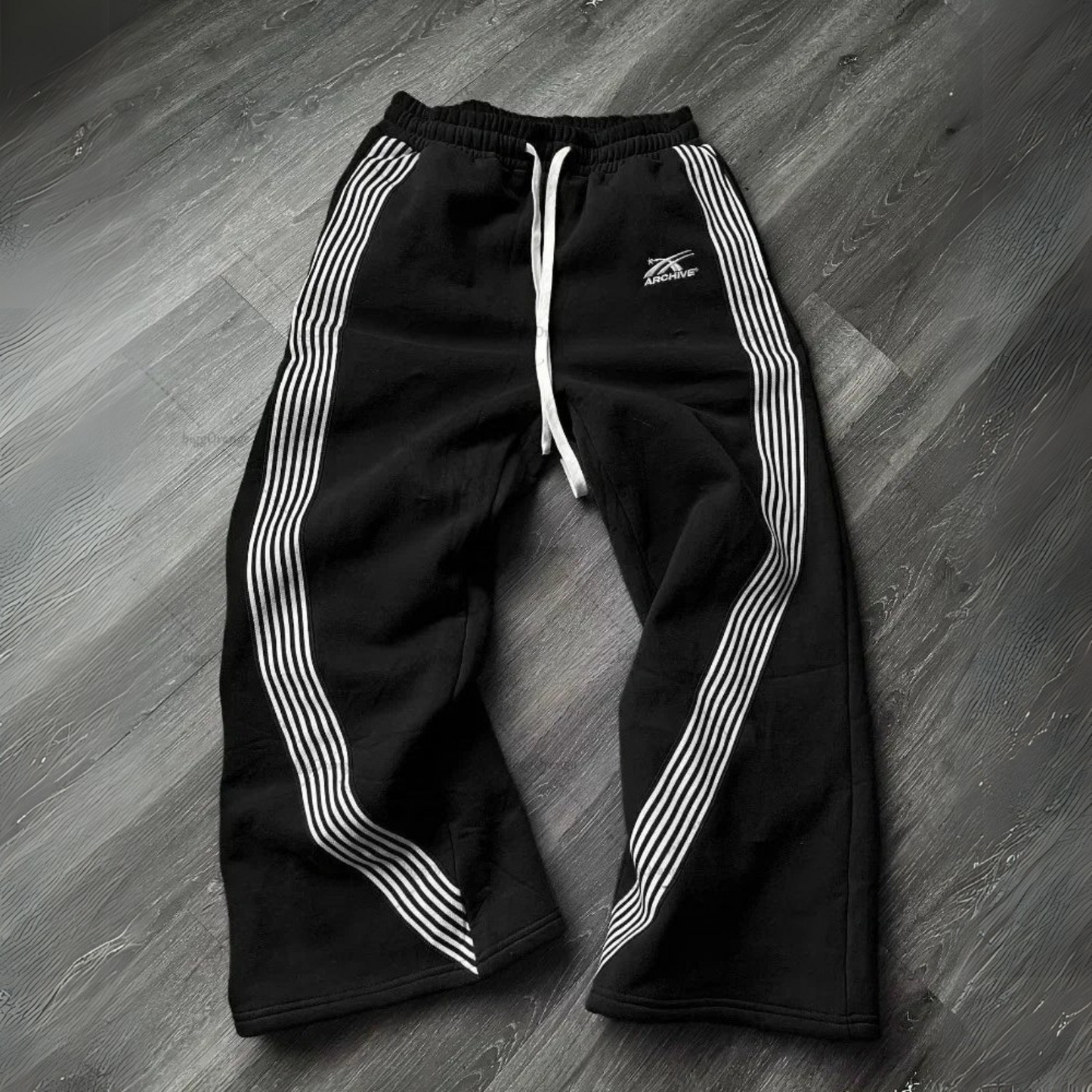 Striped Baggy Sweatpants 'Archive'